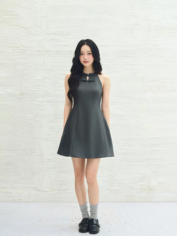 LINHDINH Studio Halter Dress mau xam dang yem nu