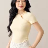 Áo cut-out Chloe Top màu vàng bơ
